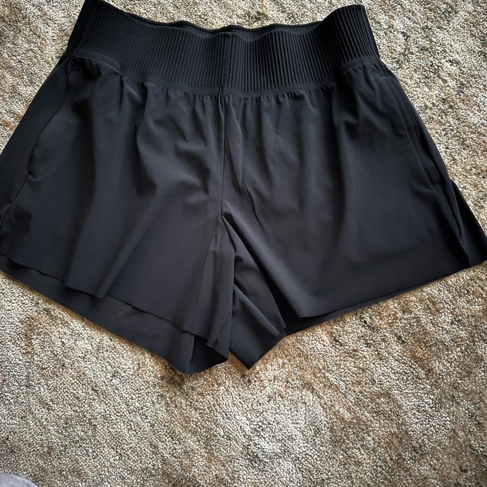 Athleta Cosmic Flutter Short